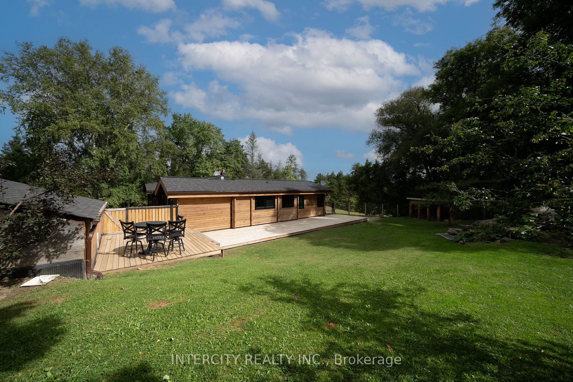 1915 County Road 50