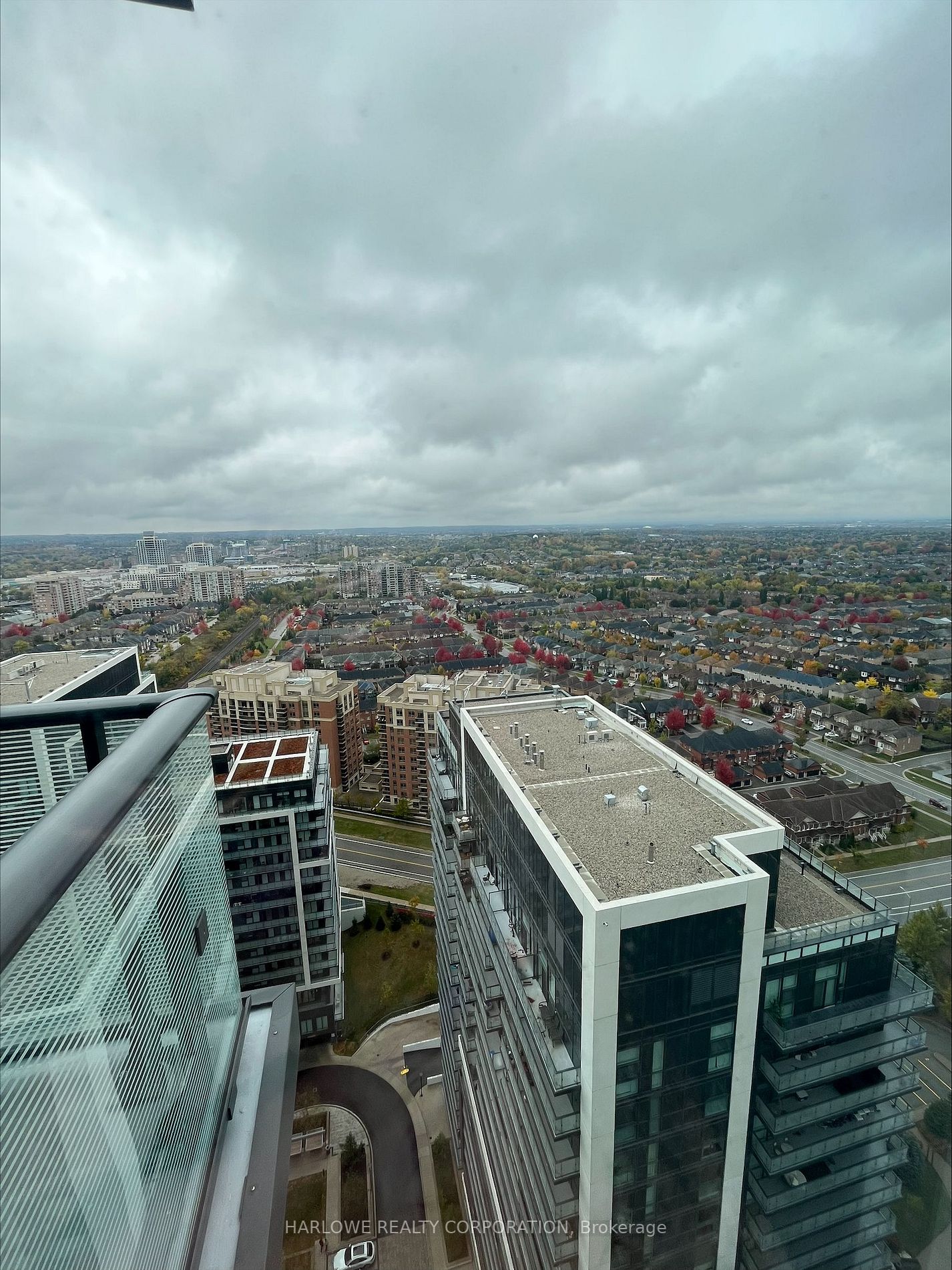 105 Oneida Cres, #2903