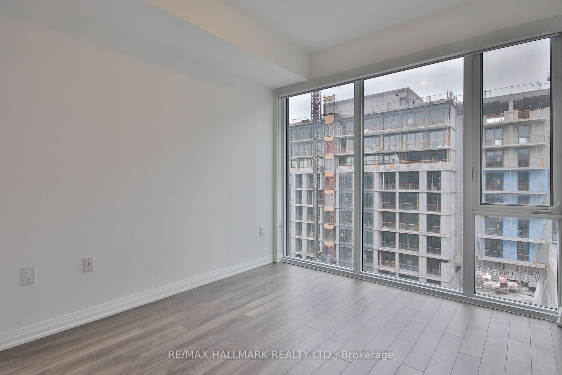 99 Eagle Rock Way, #730