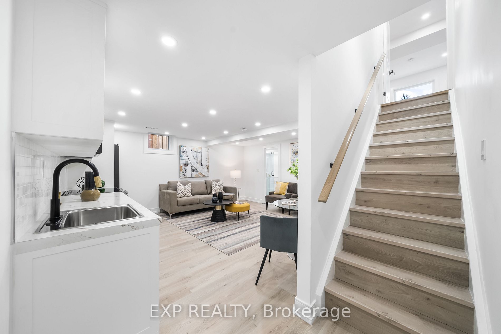 90 Tamarac Tr