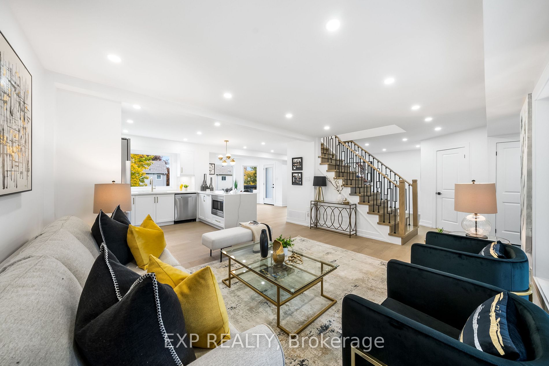 90 Tamarac Tr