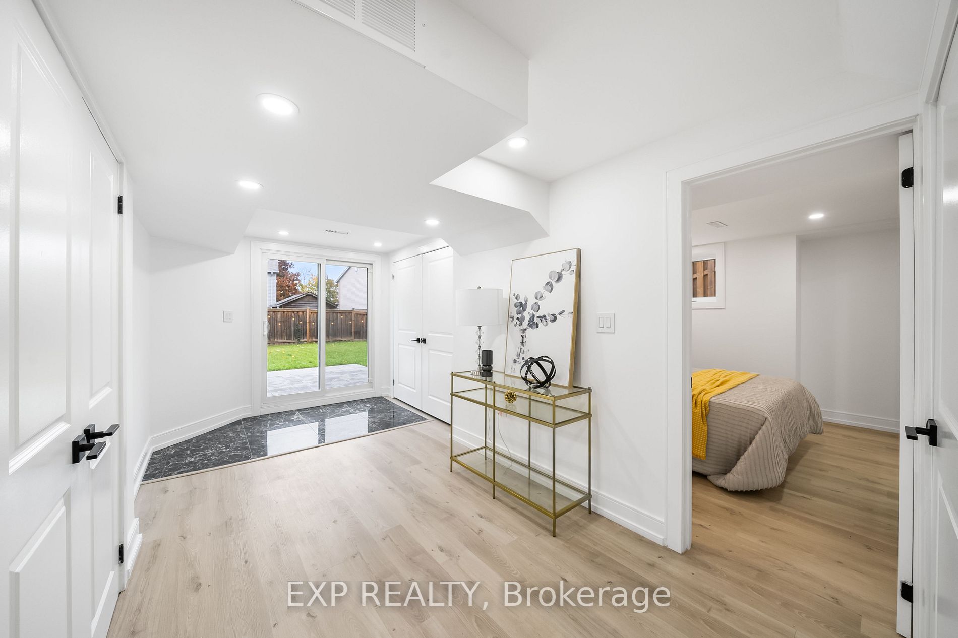 90 Tamarac Tr