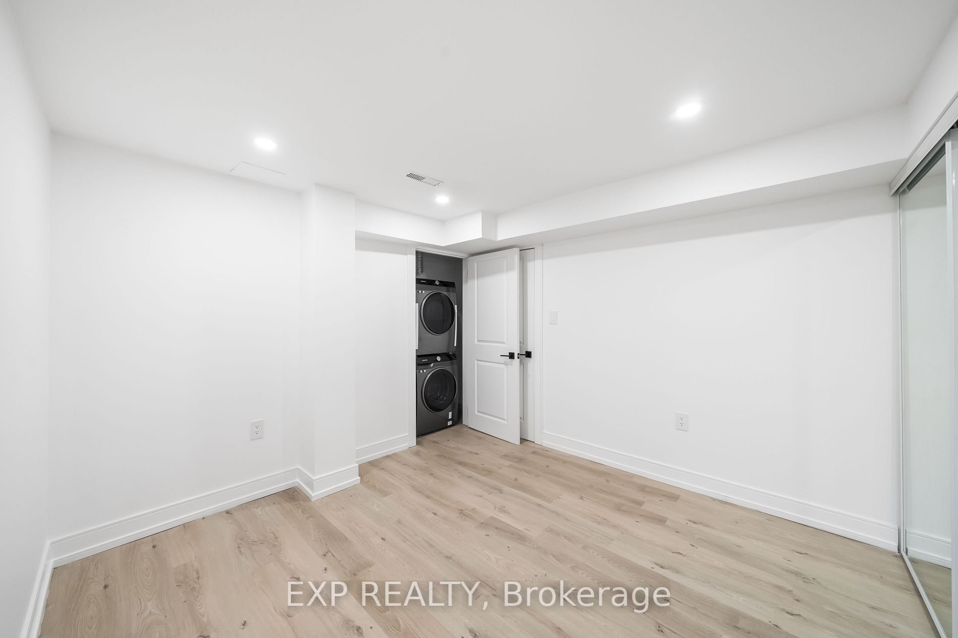 90 Tamarac Tr