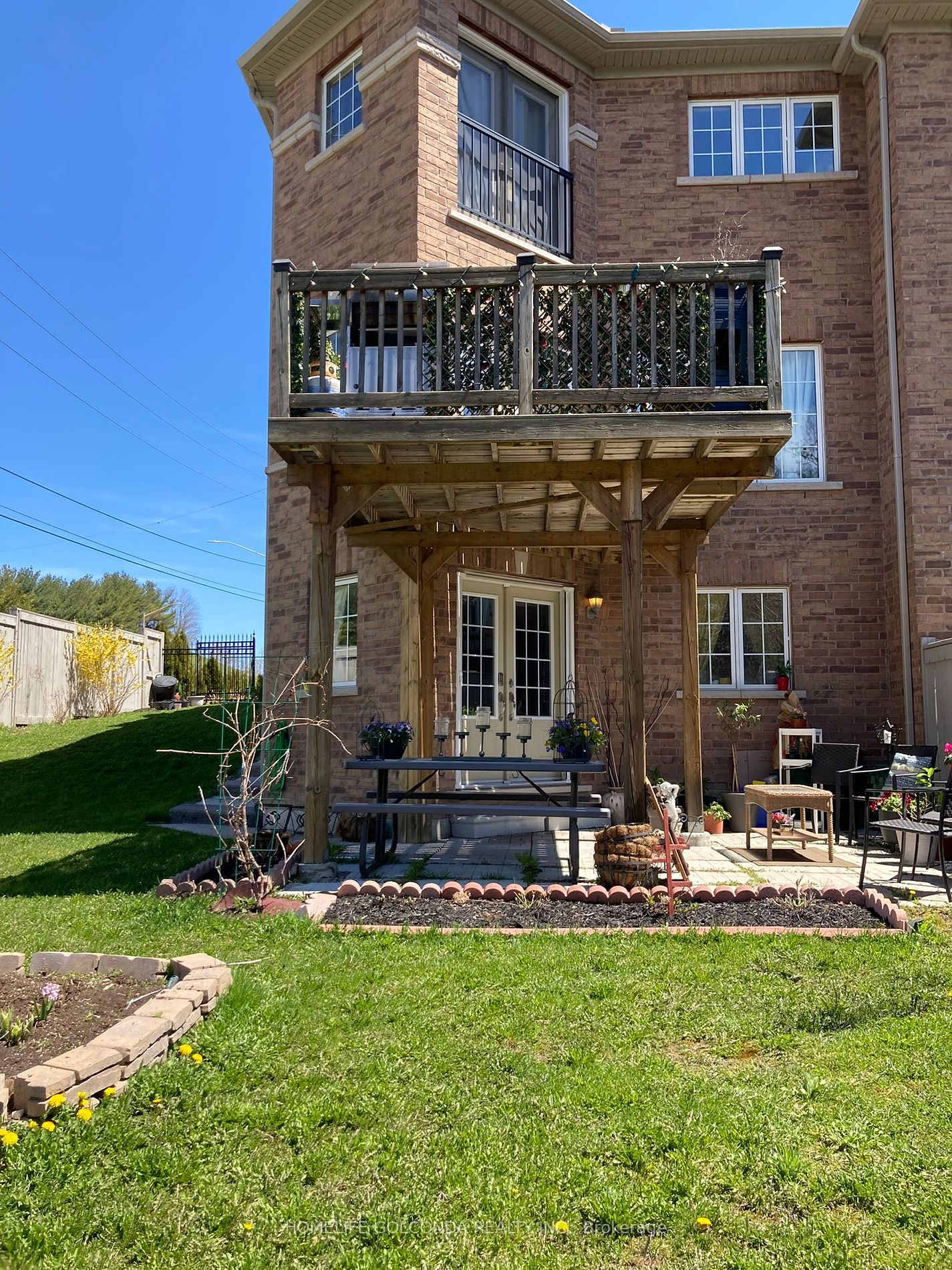7 Gamble Glen Cres