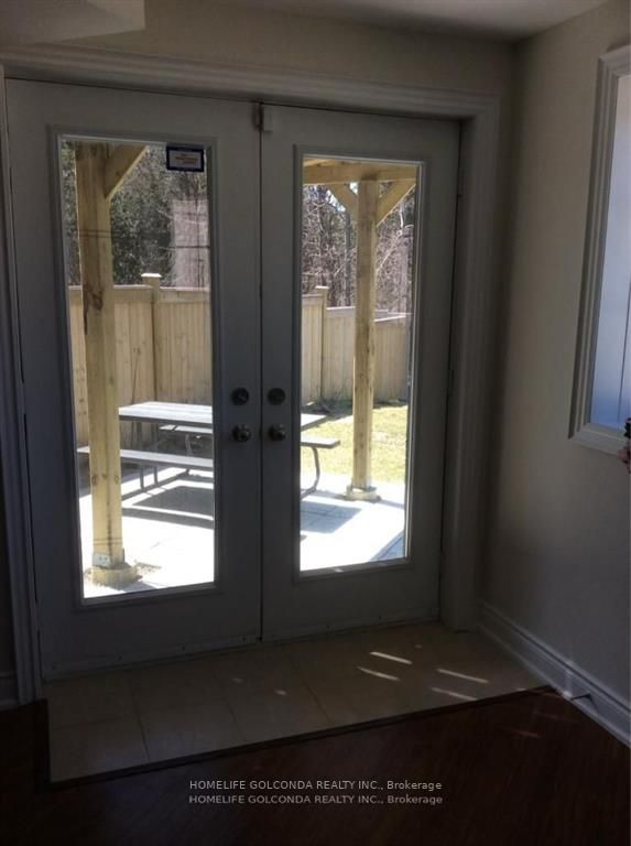7 Gamble Glen Cres