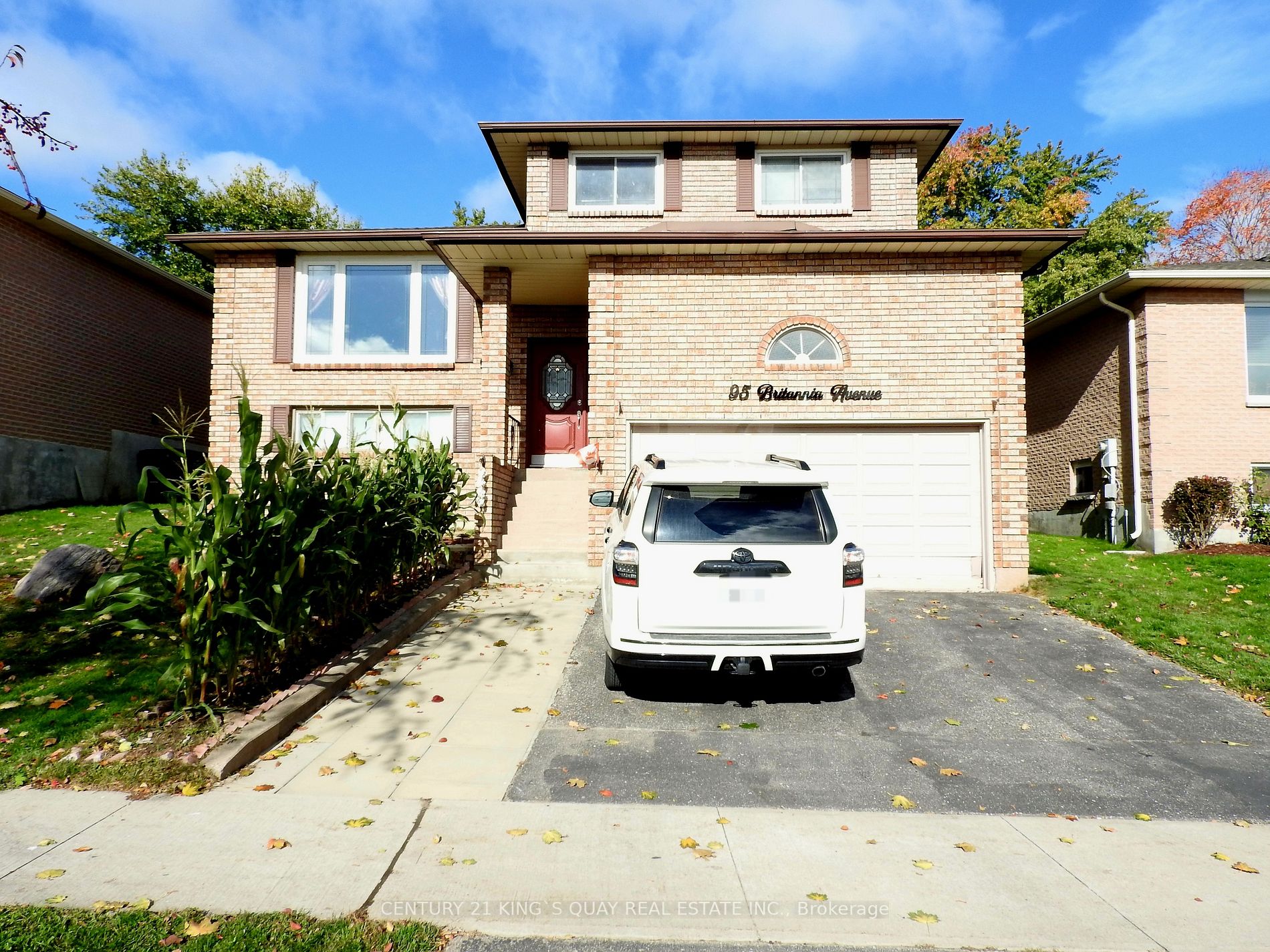 95 Britannia Ave