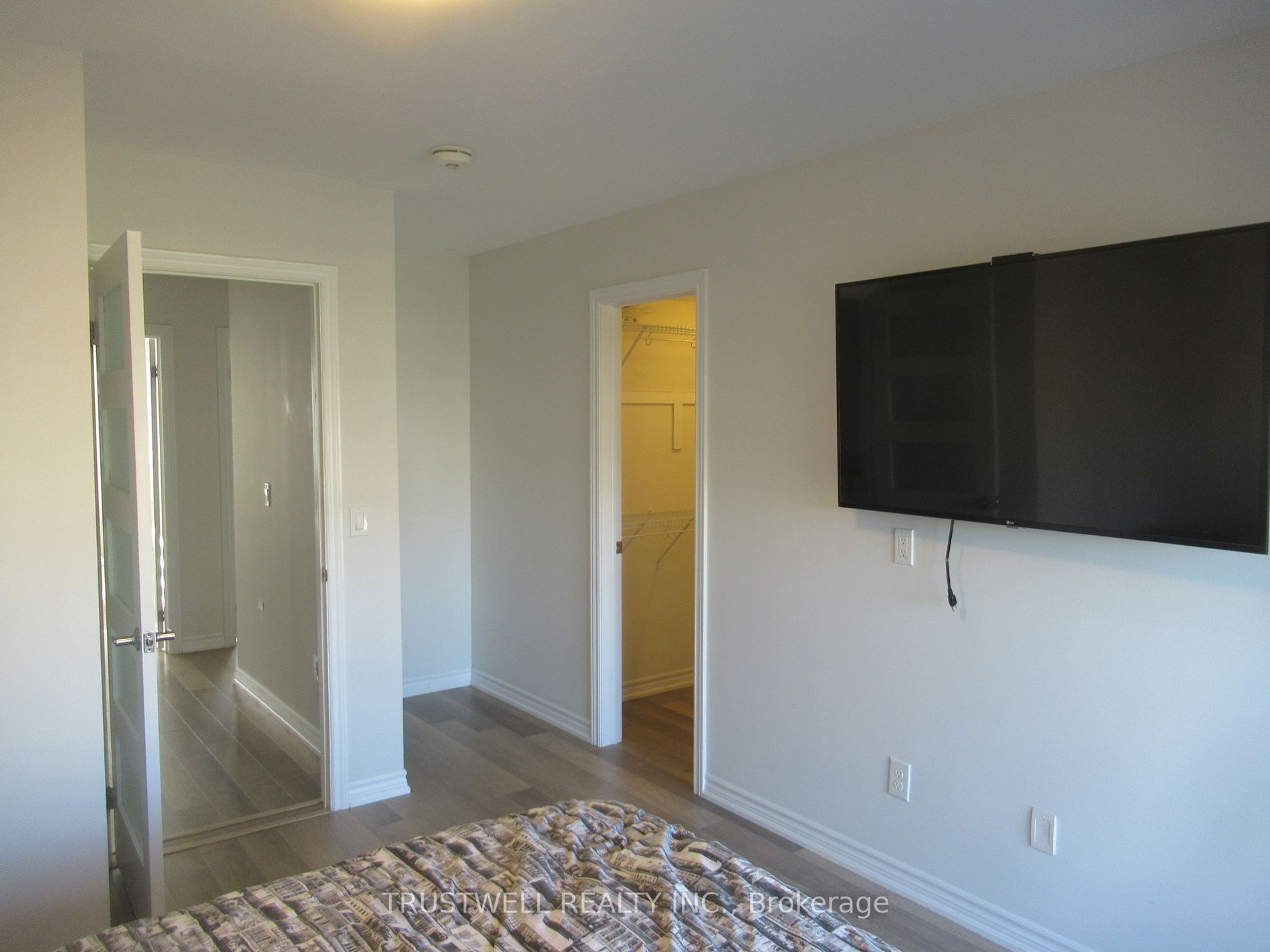 55 Ludwig Crt