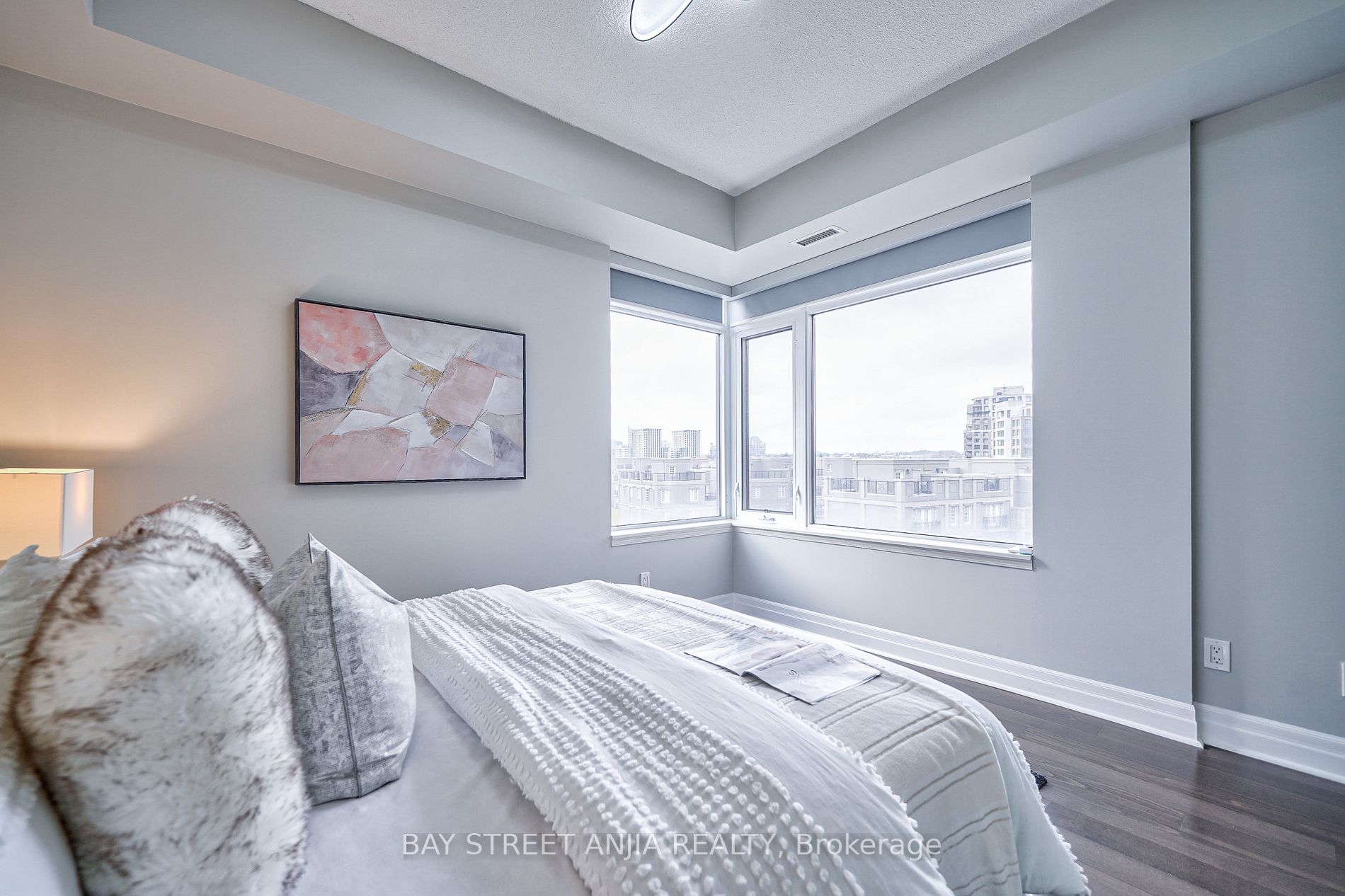 8110 Birchmount Road, #522