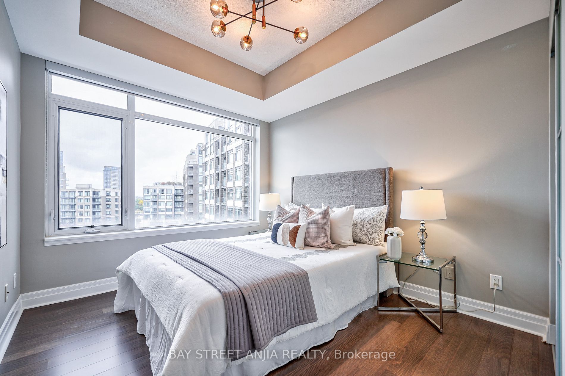 8110 Birchmount Road, #522