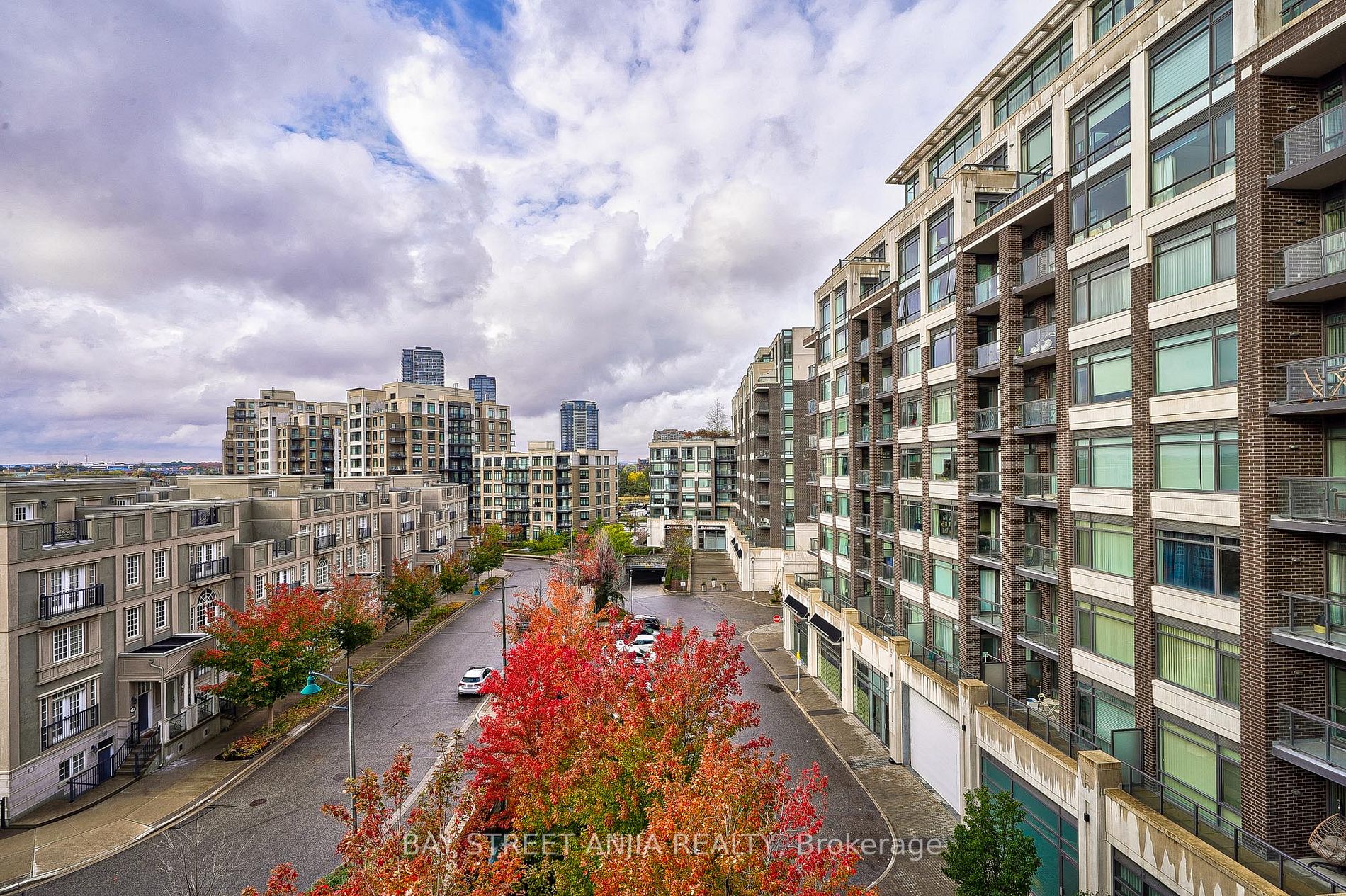 8110 Birchmount Road, #522