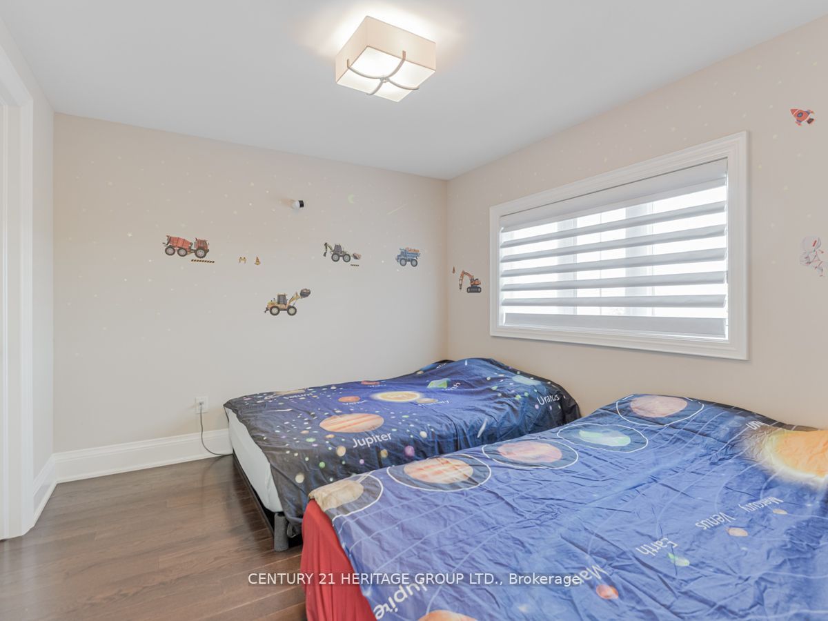 214 Sylwood Cres