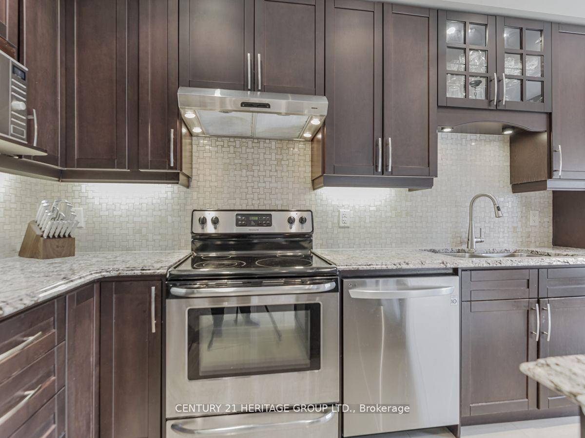 214 Sylwood Cres