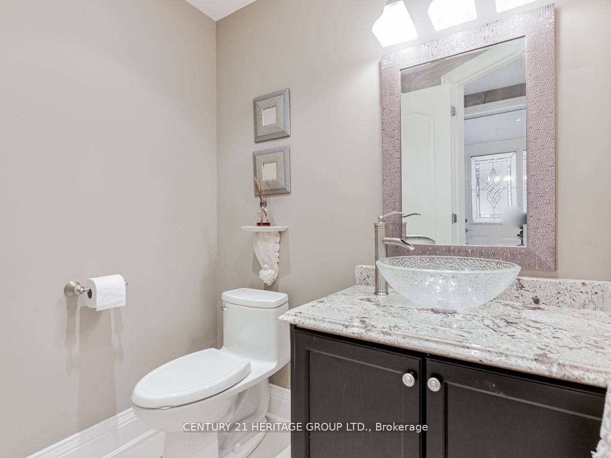 214 Sylwood Cres