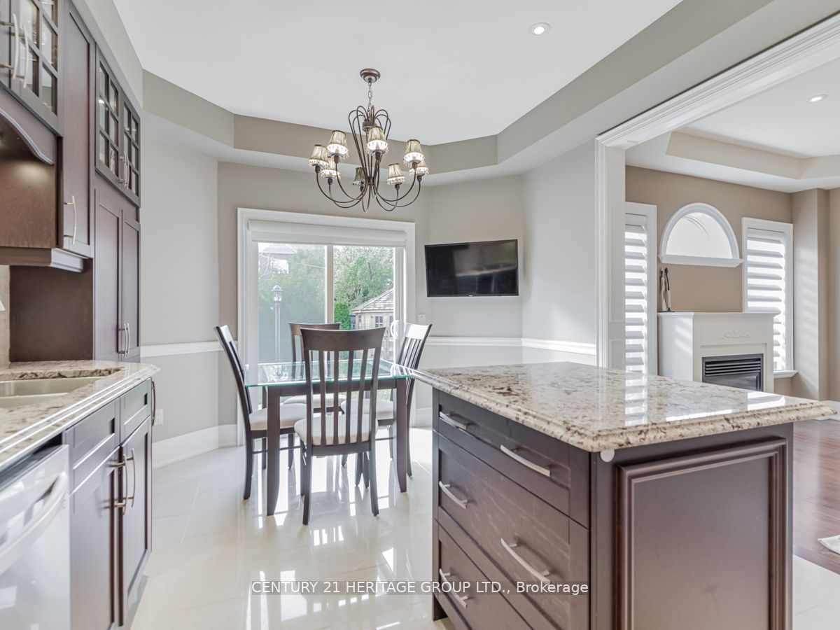 214 Sylwood Cres