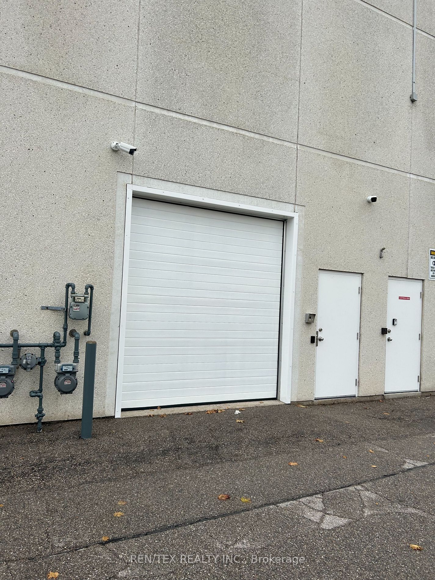 7600 Highway 27, #3