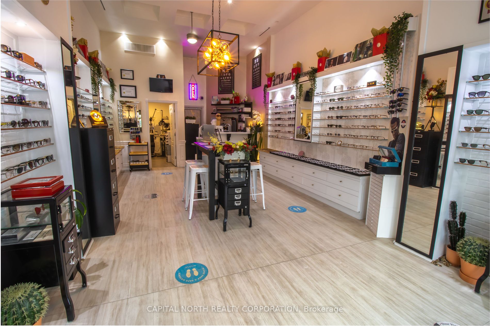 140 Woodbridge Ave, #11