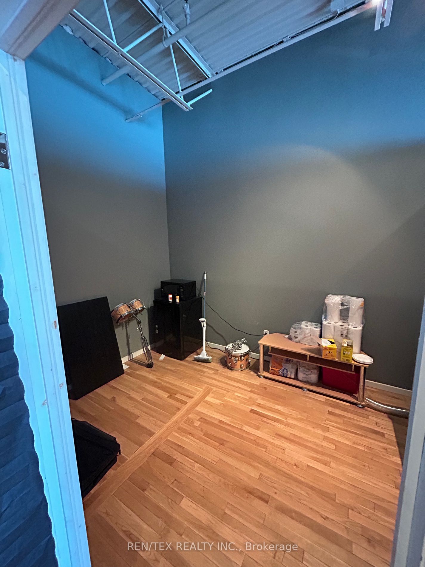 7600 Highway 27, #3