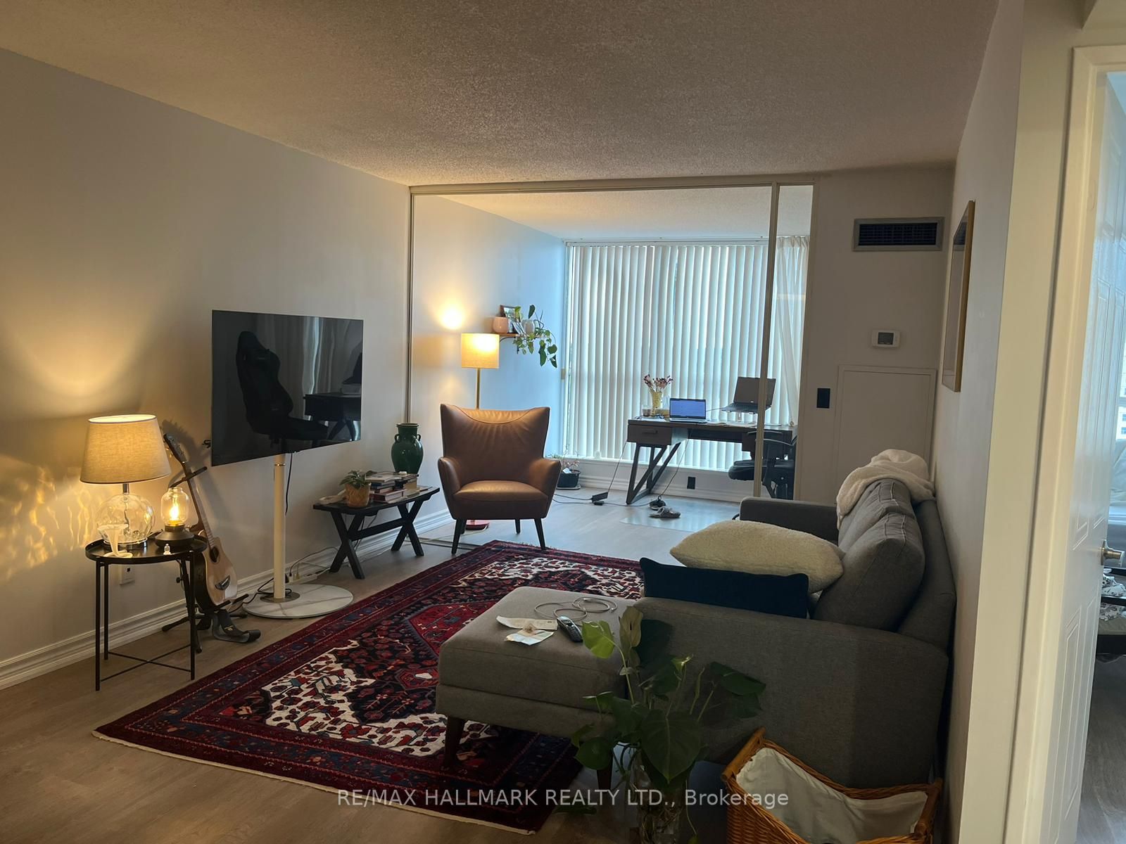 100 Observatory Lane, #1013
