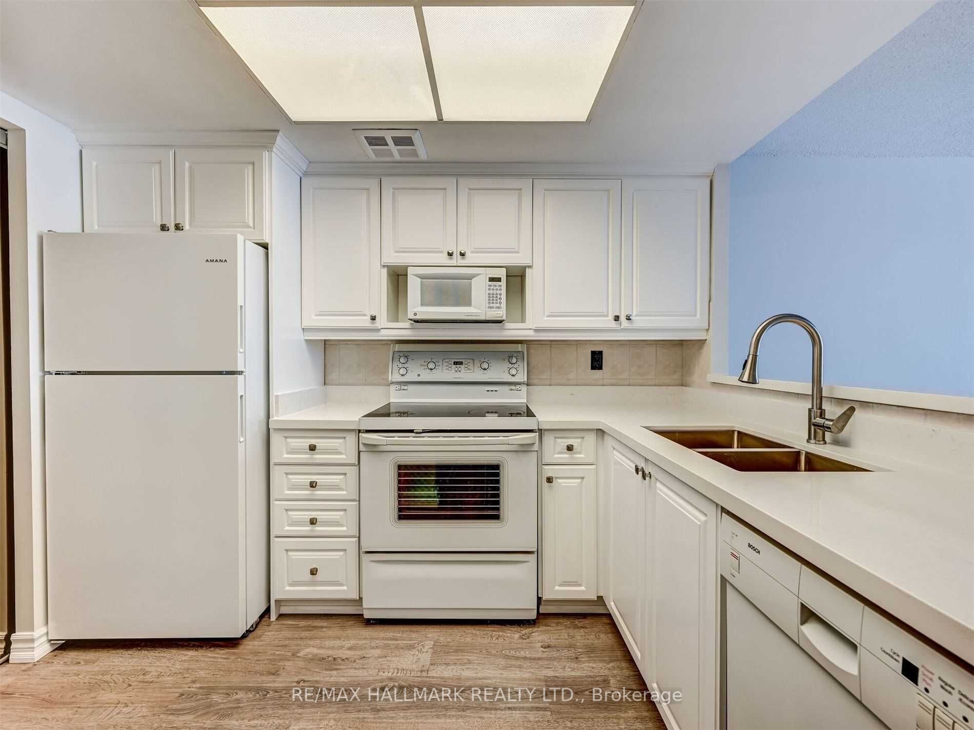 100 Observatory Lane, #1013