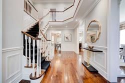 35 Dunvegan Dr