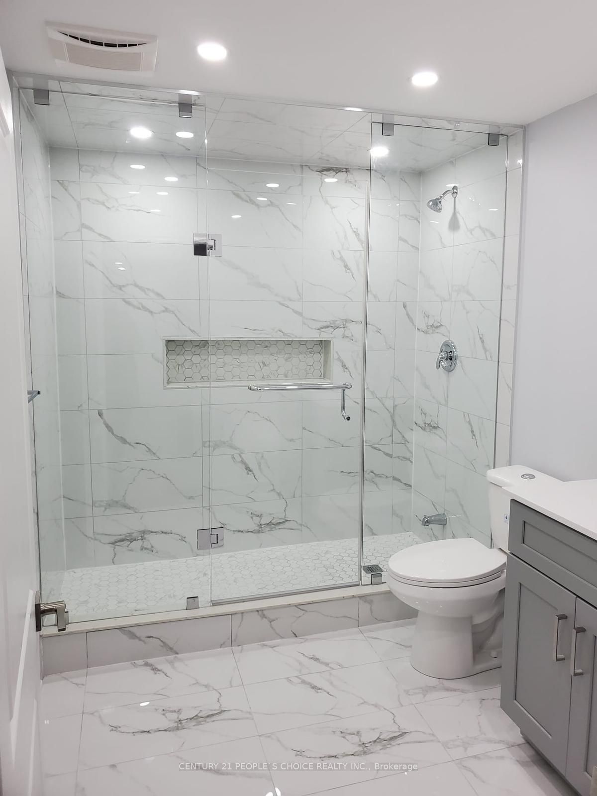 33 Elderslie Cres