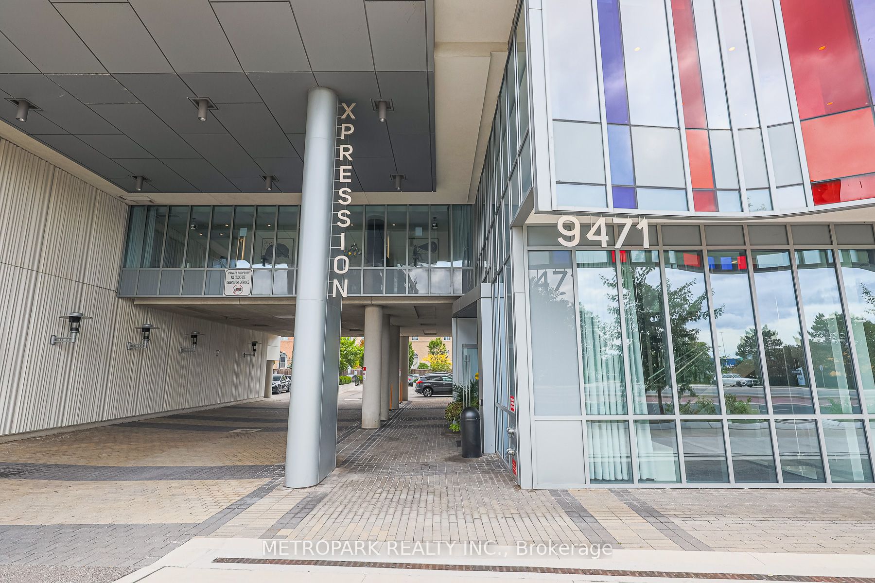 9471 Yonge St, #303