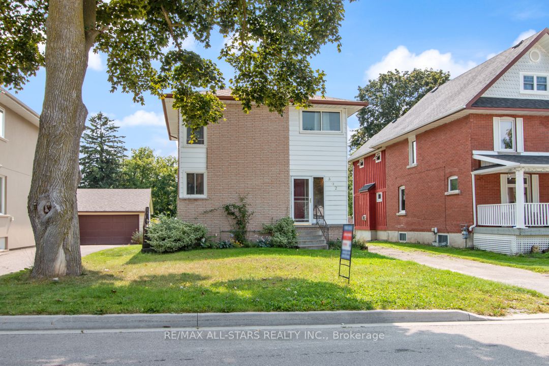 392 Andrew St