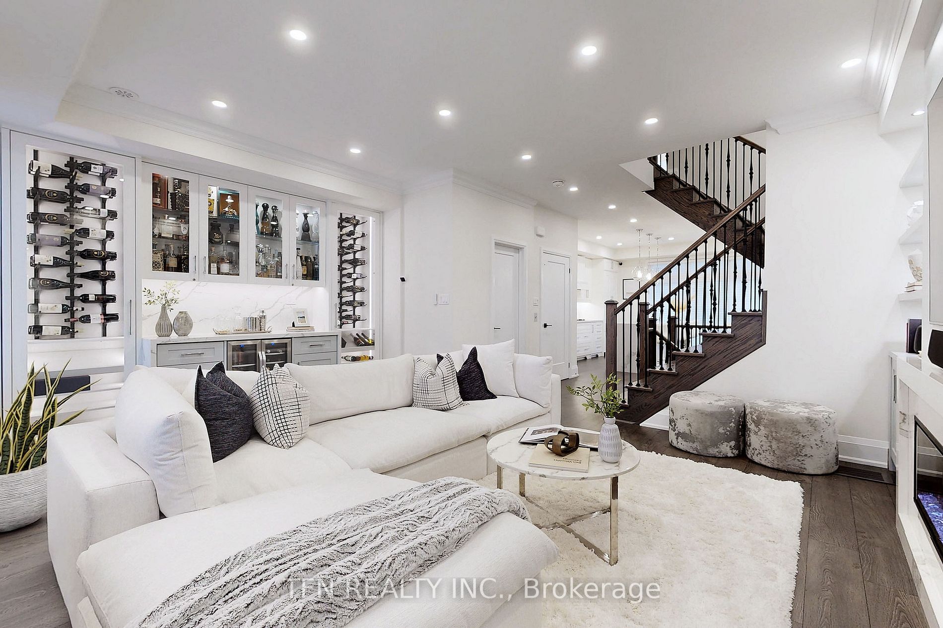 25 Cohen Way