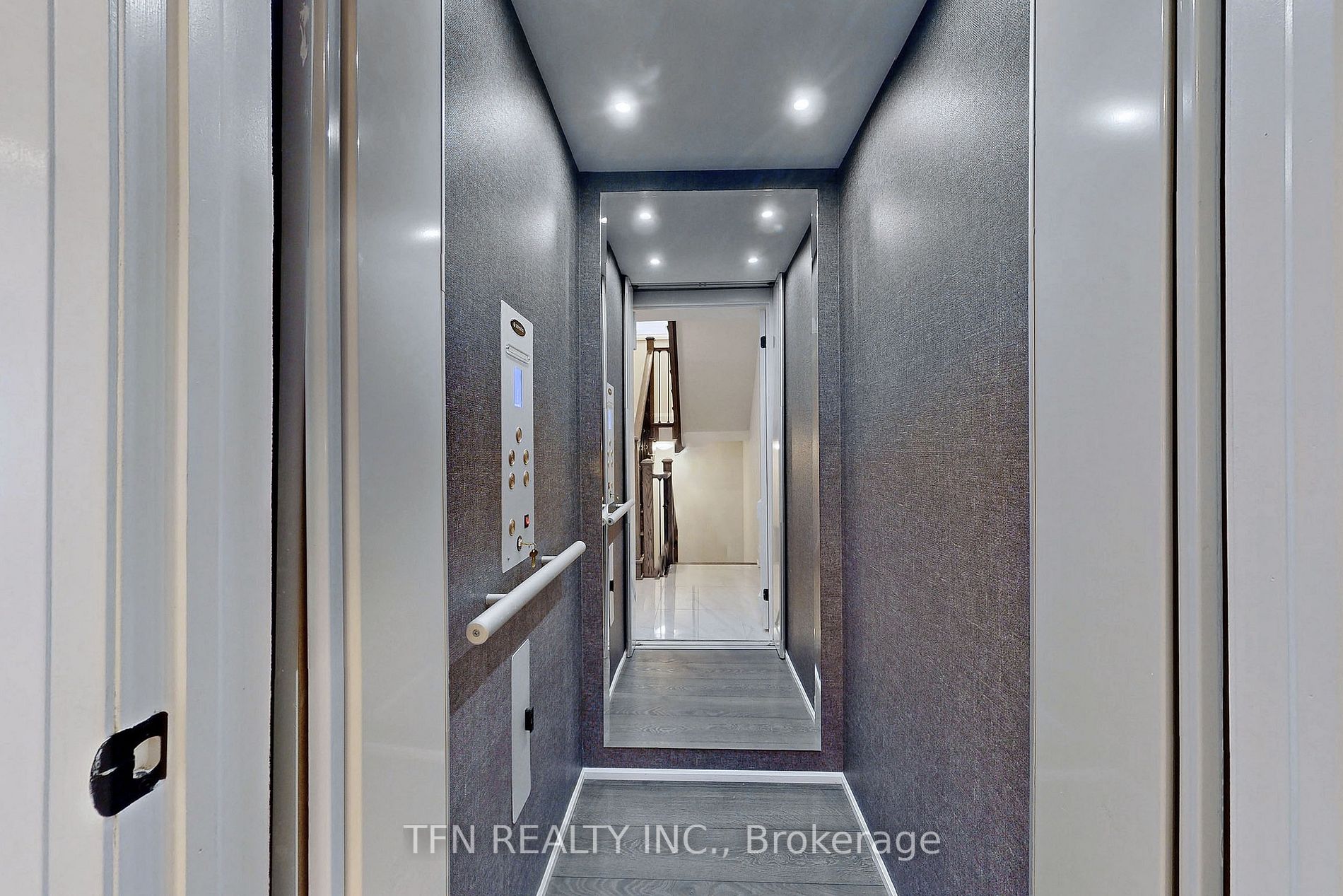 25 Cohen Way