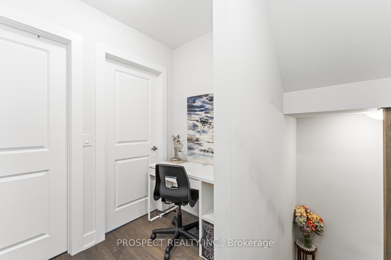 9560 Islington Ave E, #210