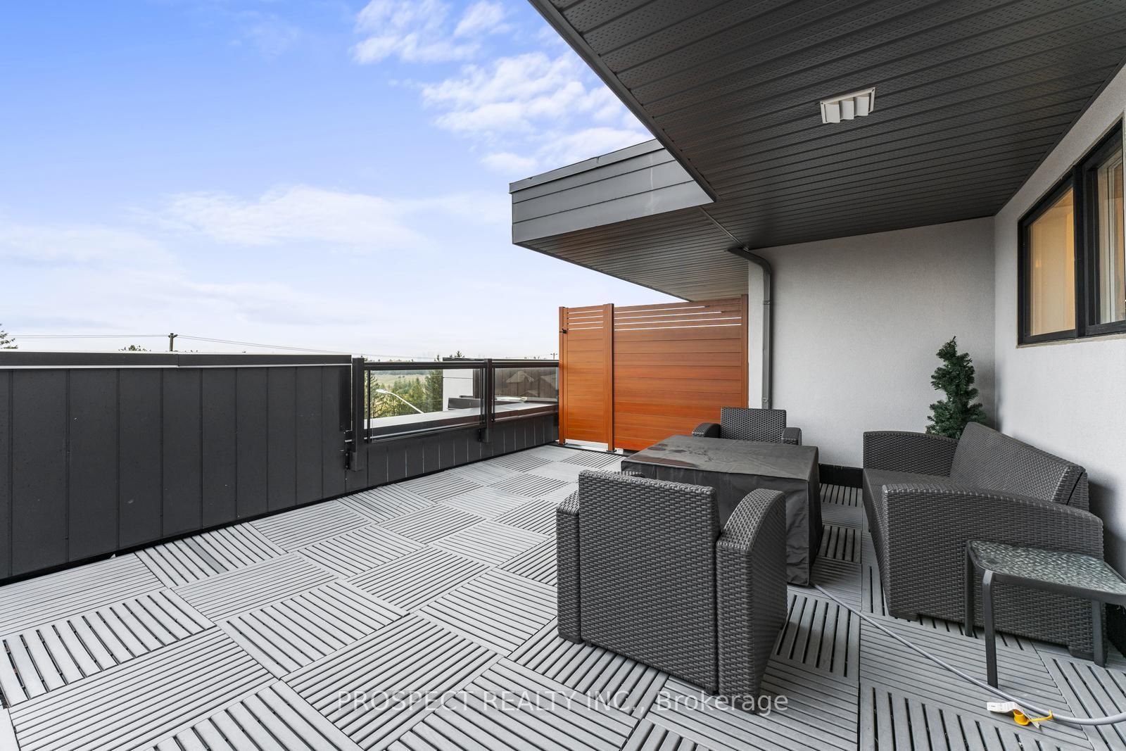 9560 Islington Ave E, #210