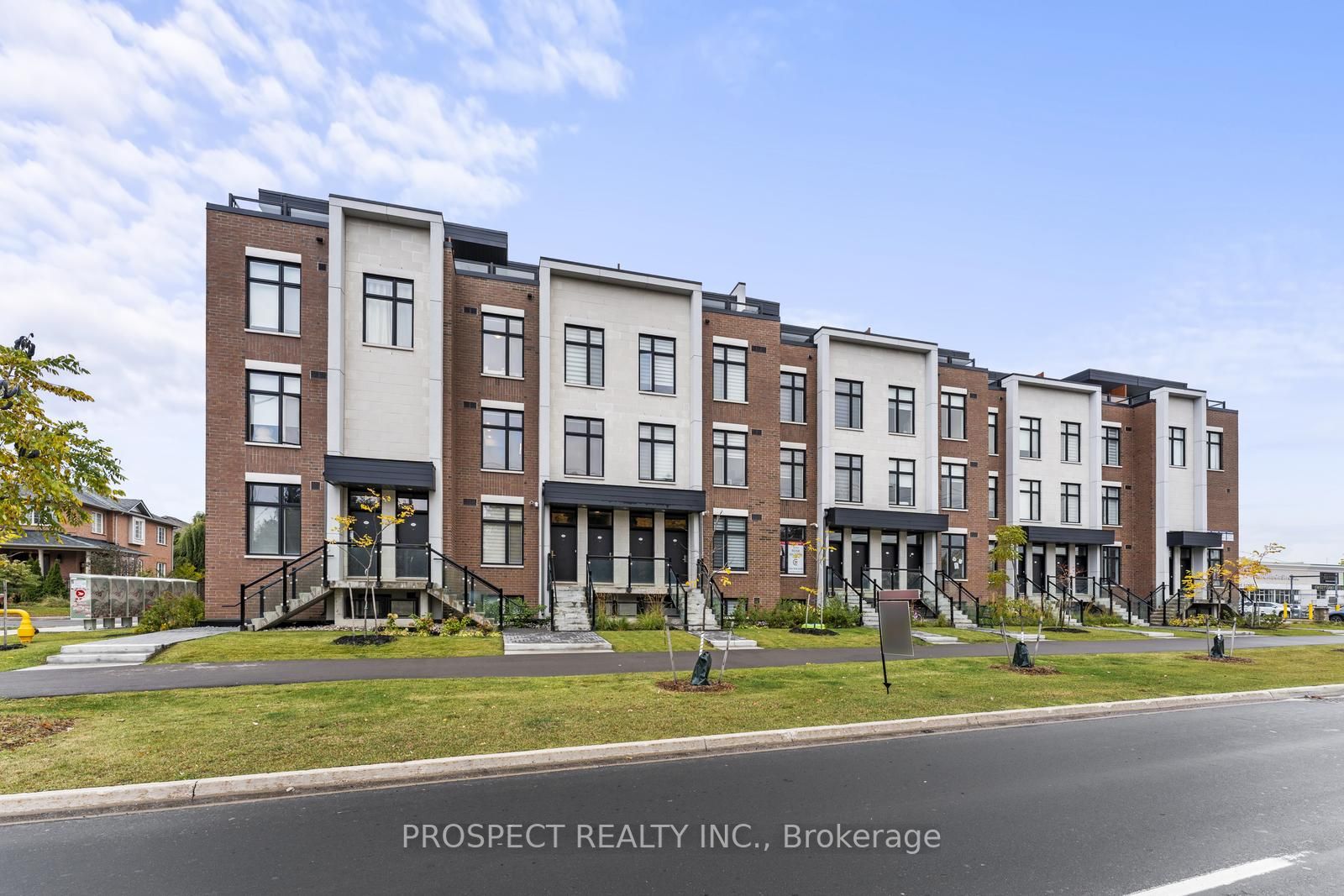 9560 Islington Ave E, #210