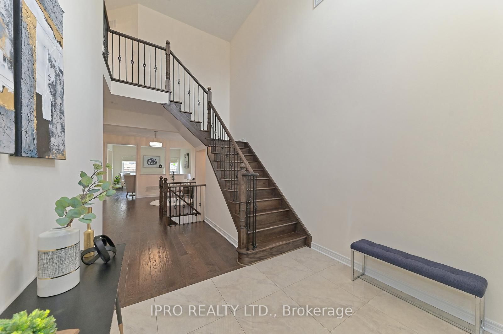 34 Brookview Dr
