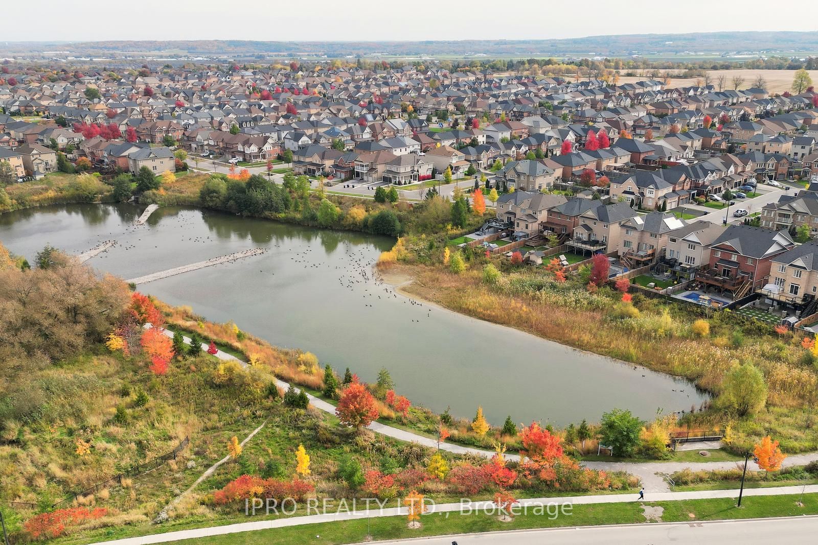 34 Brookview Dr