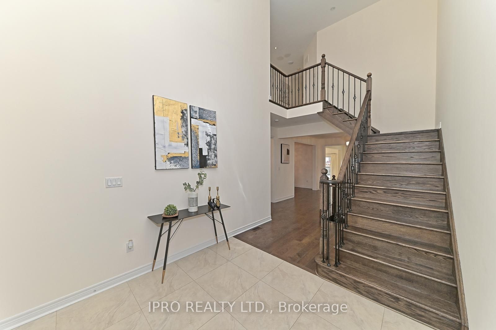 34 Brookview Dr