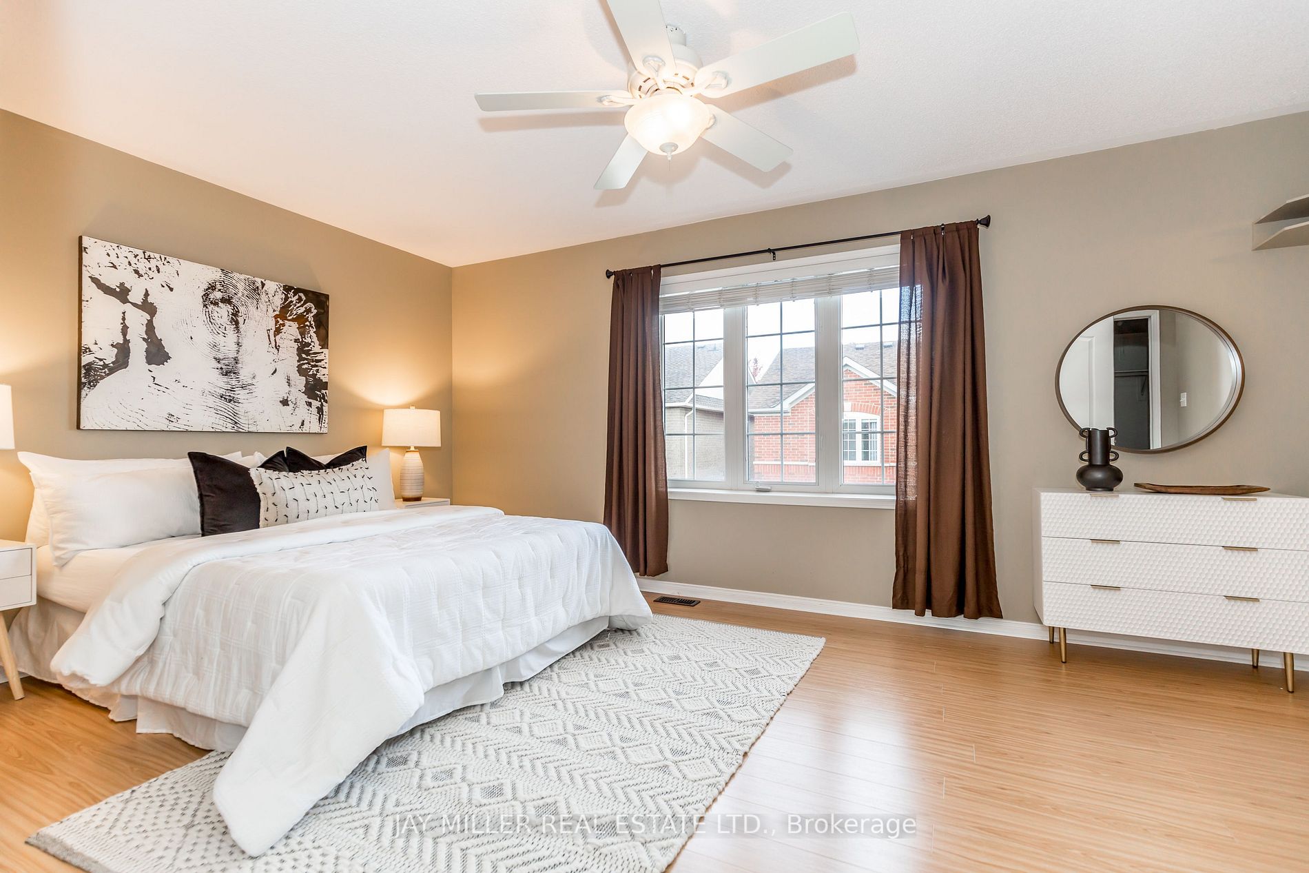 143 Gail Parks Crescent