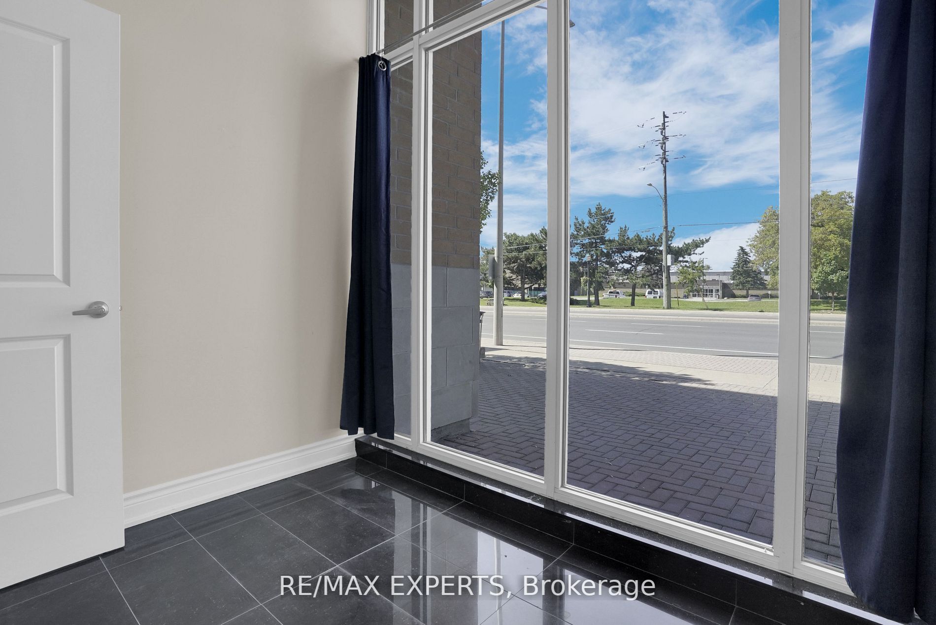 10211 Keele St, #18