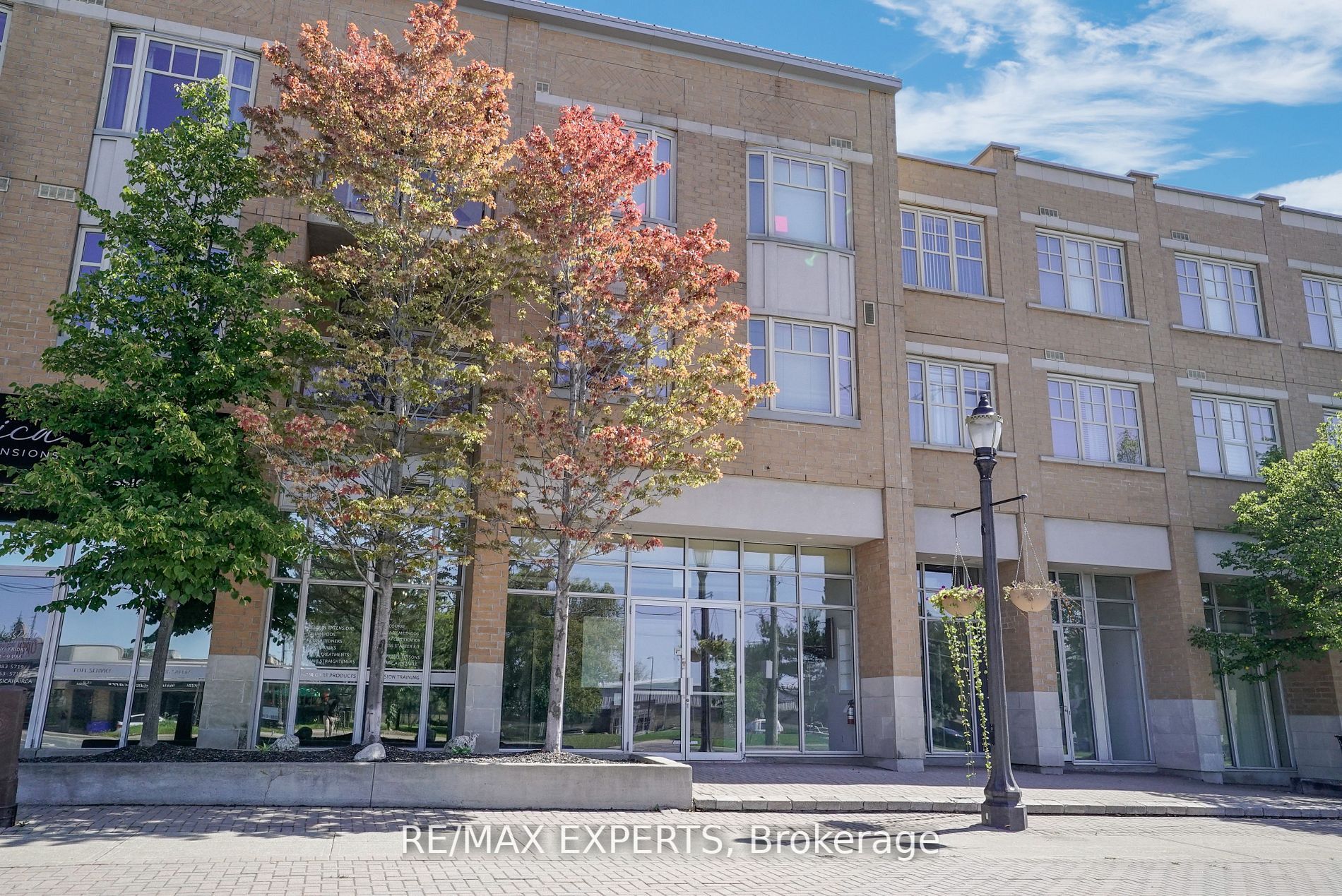 10211 Keele St, #18