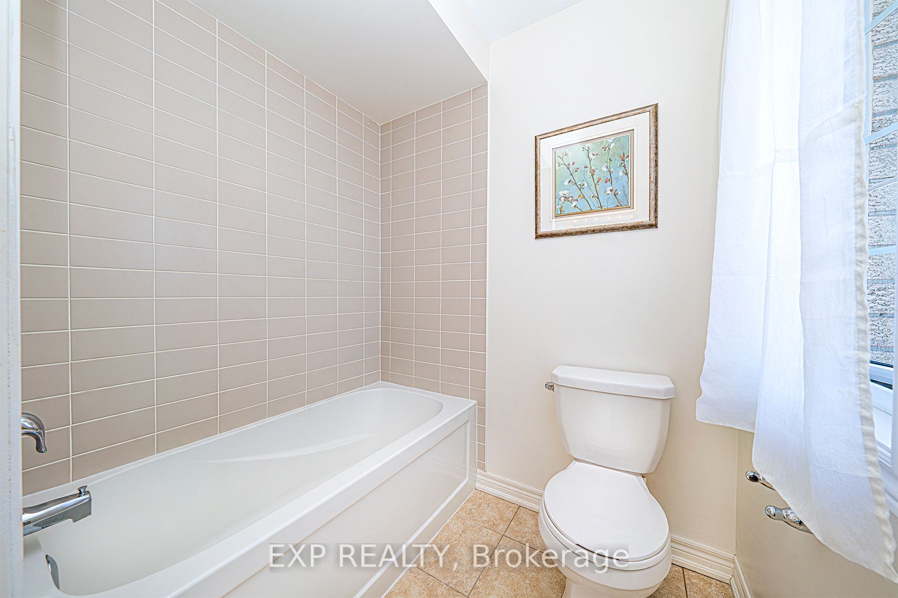 11 Turner Dr