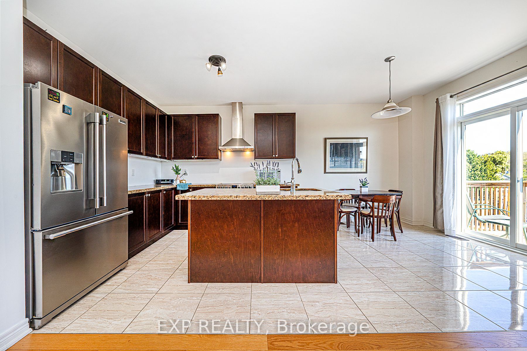 11 Turner Dr