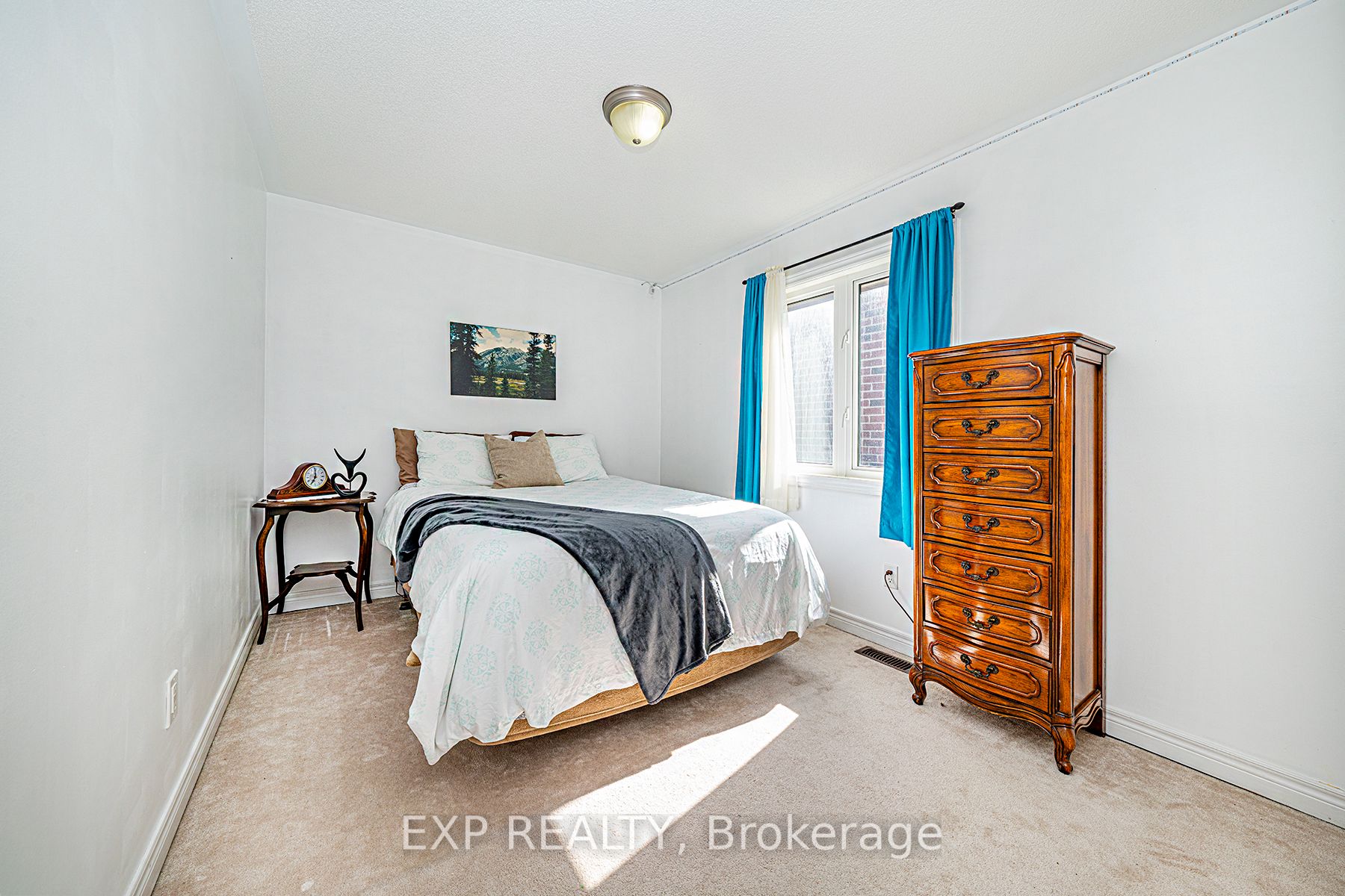 11 Turner Dr