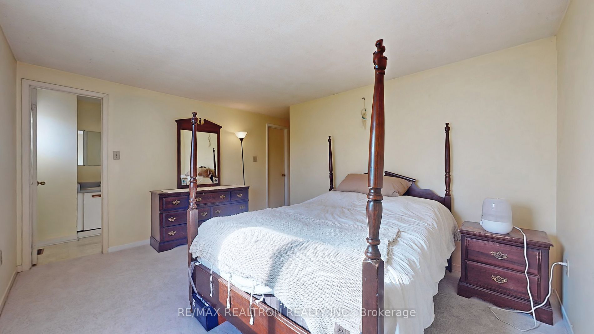 76 Ritva Crt