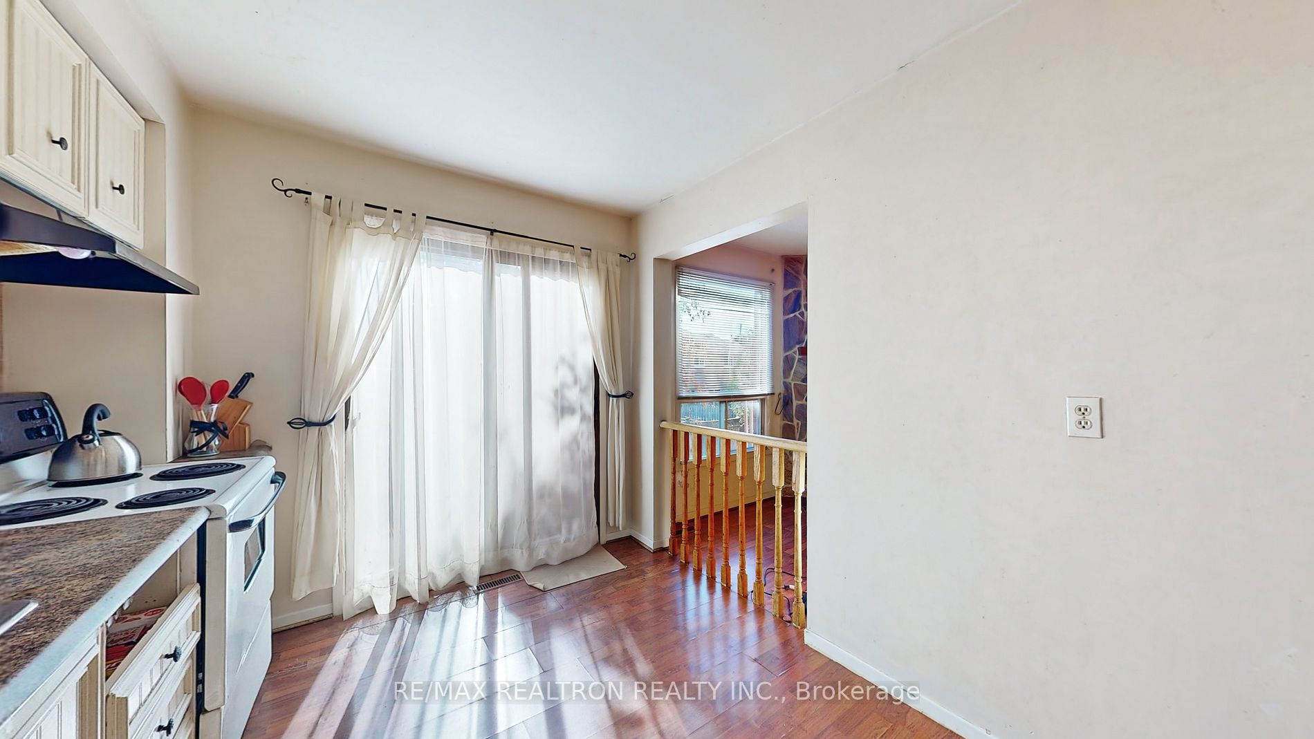 76 Ritva Crt