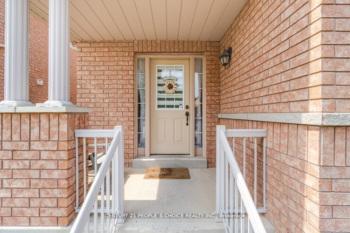 167 Chayna Cres