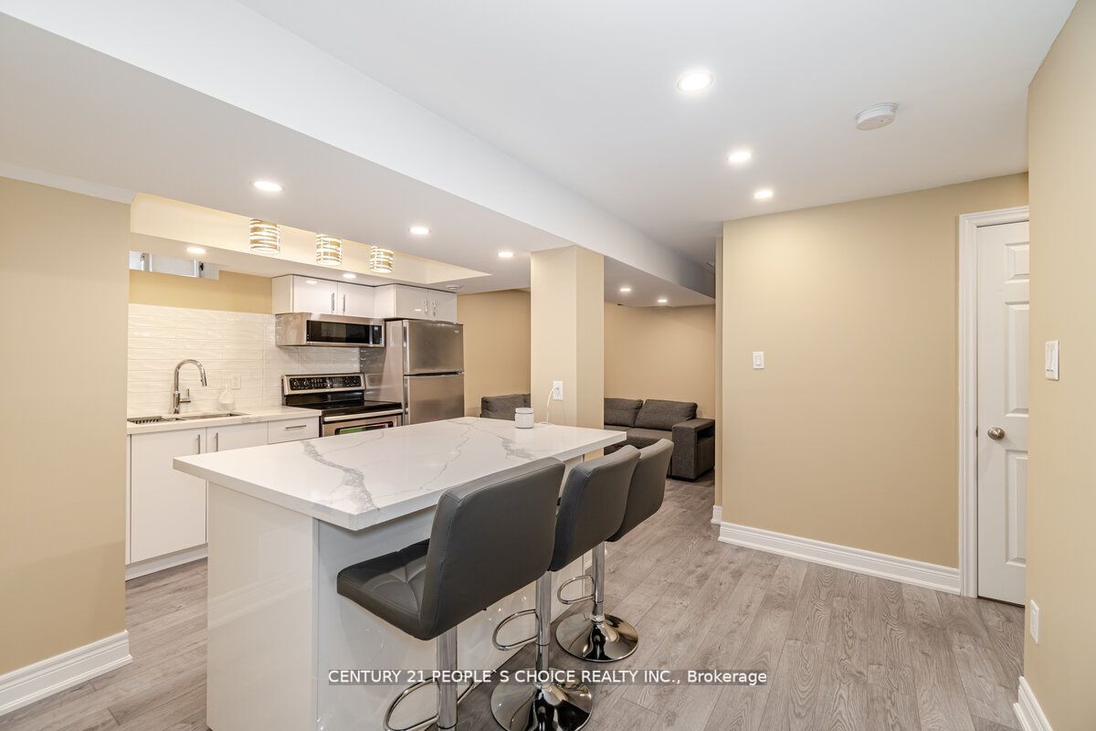 167 Chayna Cres