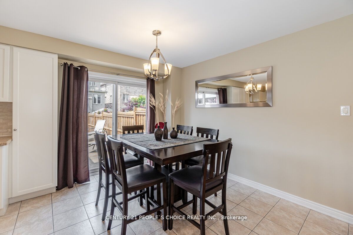 167 Chayna Cres