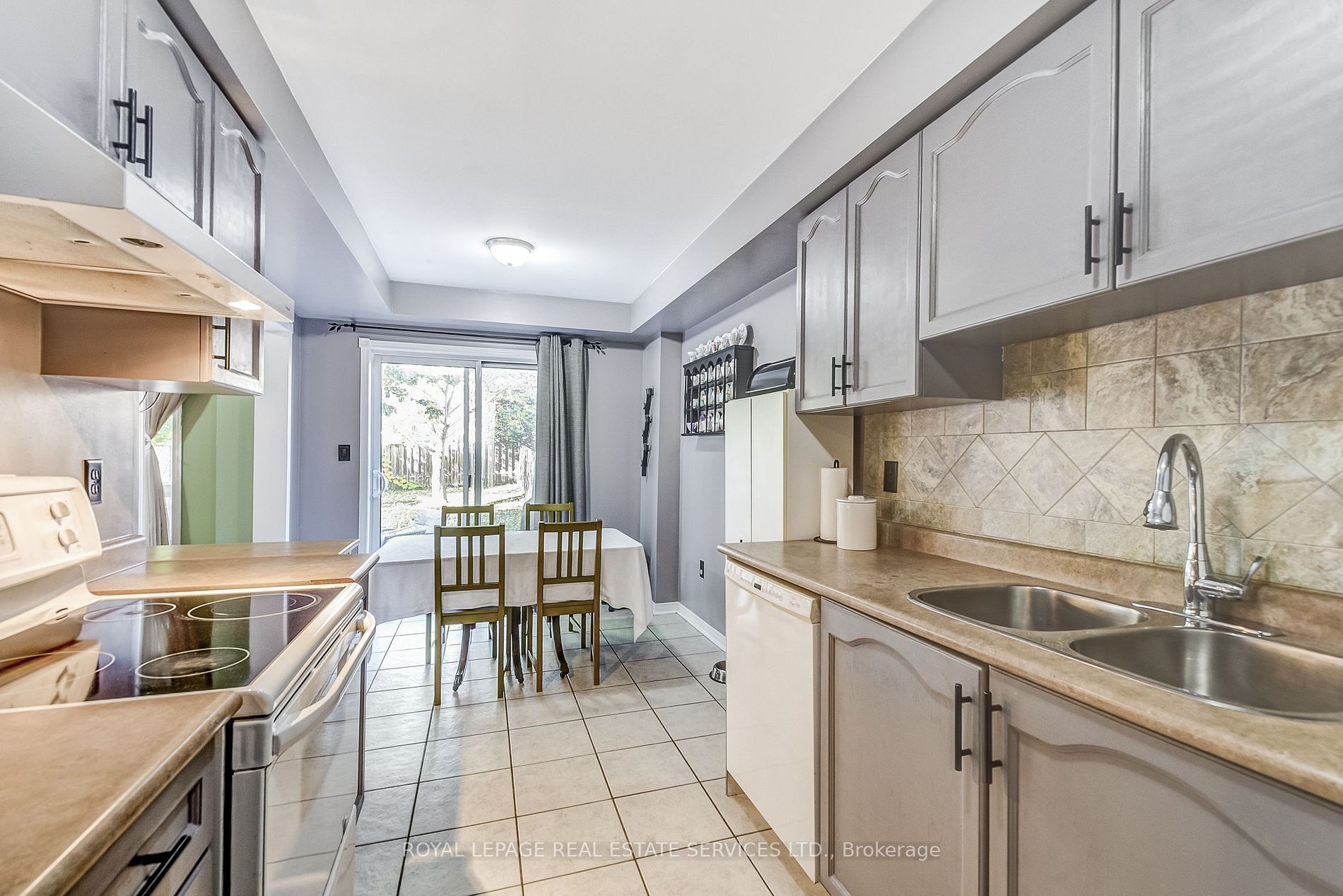 3 Crittenden Drive