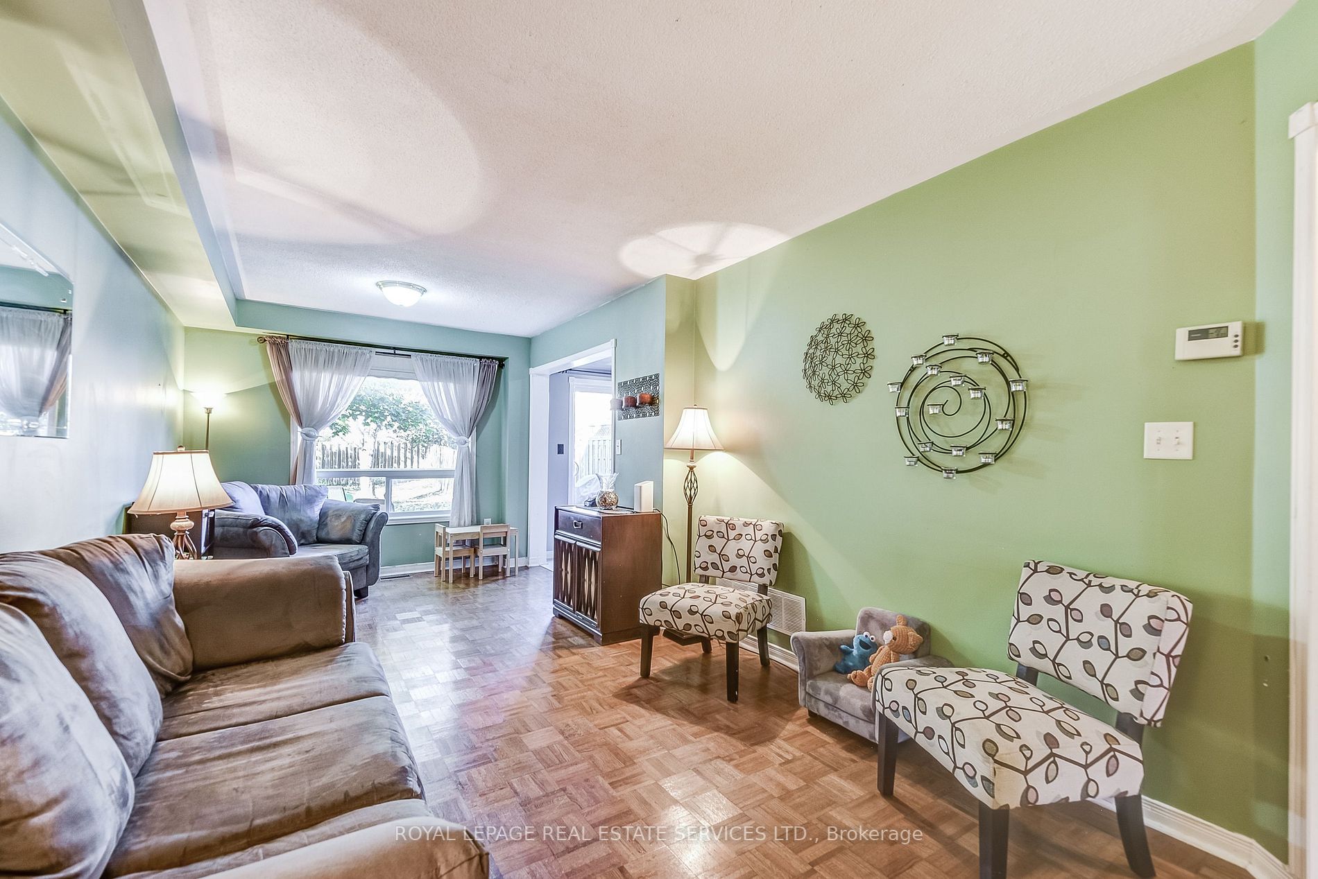 3 Crittenden Drive