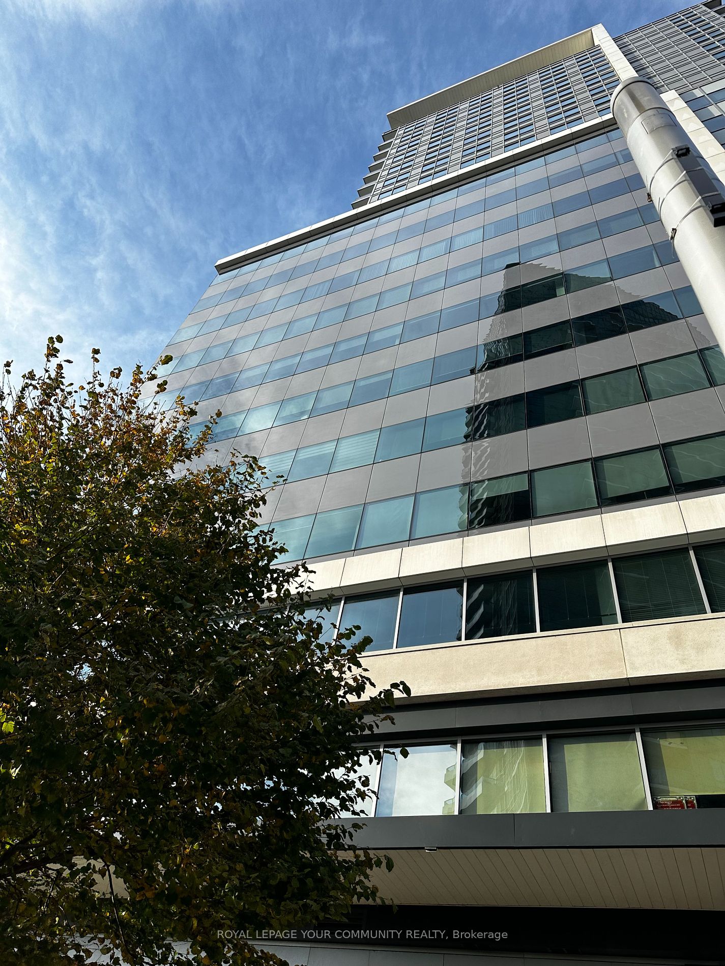 7191 Yonge St, #105
