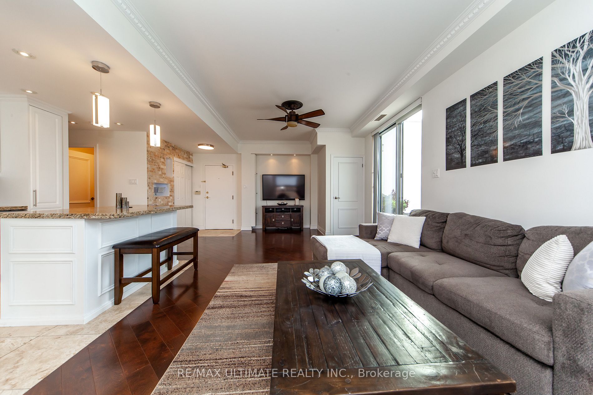 40 Harding Blvd W, #Ph15